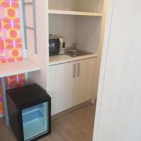 Bed & Breakfast Seventy Design 2*