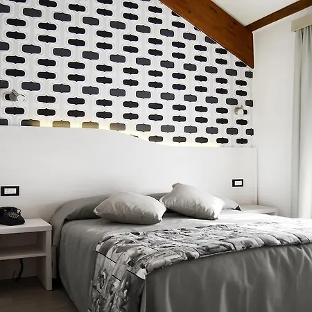 Seventy Design Bed & Breakfast Dimaro
